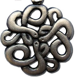 Amulet G/006 Hadí štít